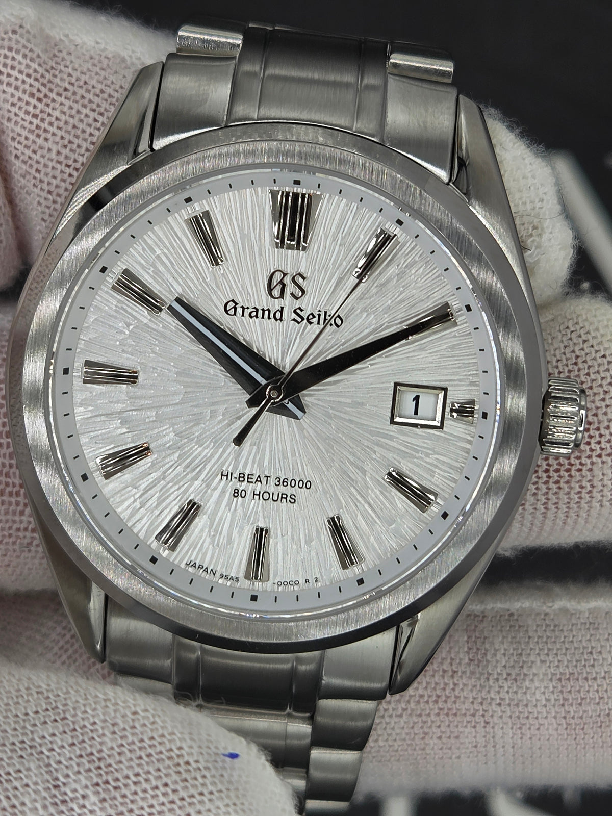 GRANDSEIKO SILVER RADIATION DIAL