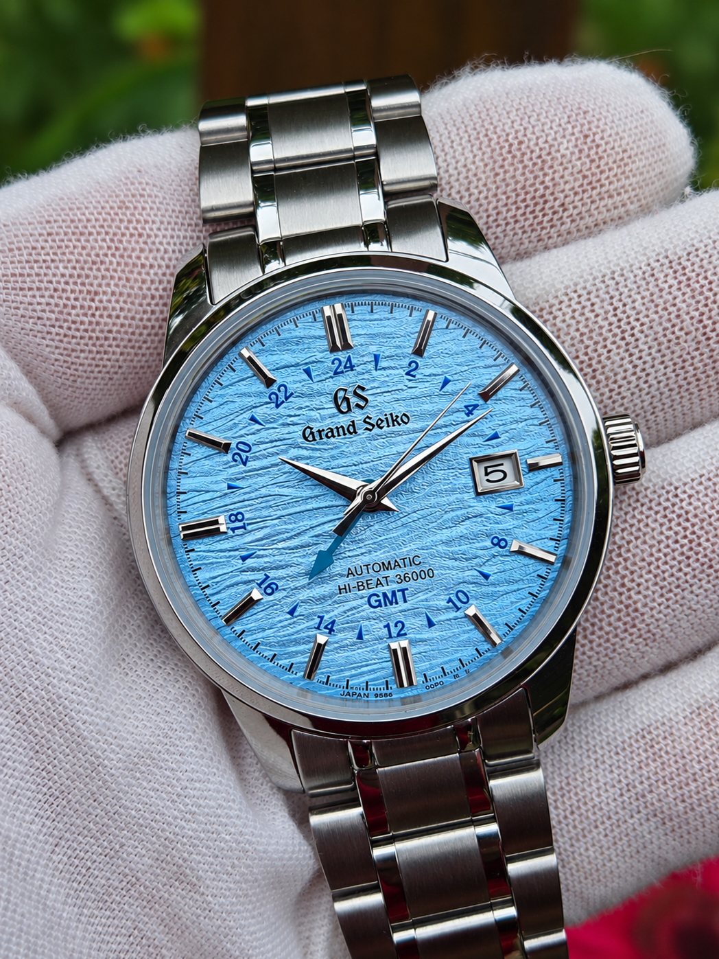 GRANDSEIKO ICE BLUE TEXTED GMT